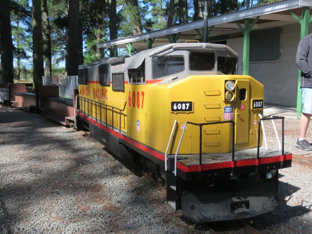 Live steam locomotive at Christchurch Live Steamers